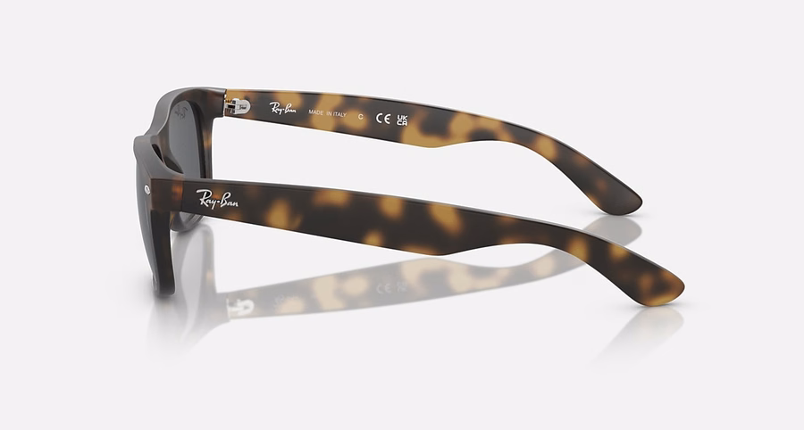 NEW WAYFARER CLASSIC